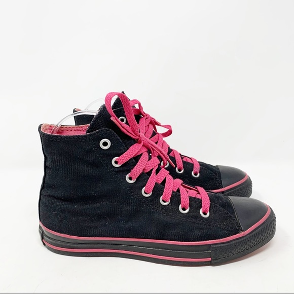 Converse Shoes Converse Black And Pink Girls High Top Sneakers Poshmark Converse Shoes Converse Black And Pink Girls High Top Sneakers Poshmark
